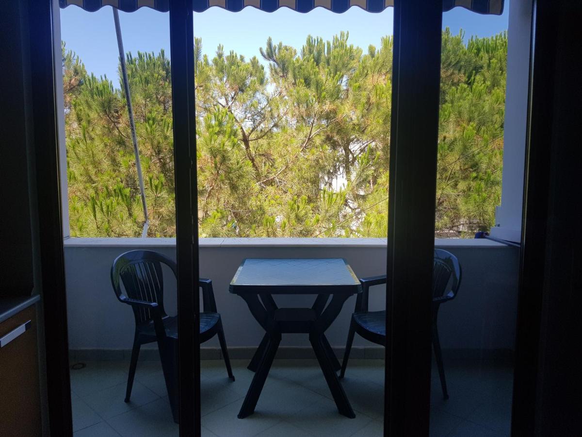 Family Beach 100 Square Metres Apartment Golem  Buitenkant foto
