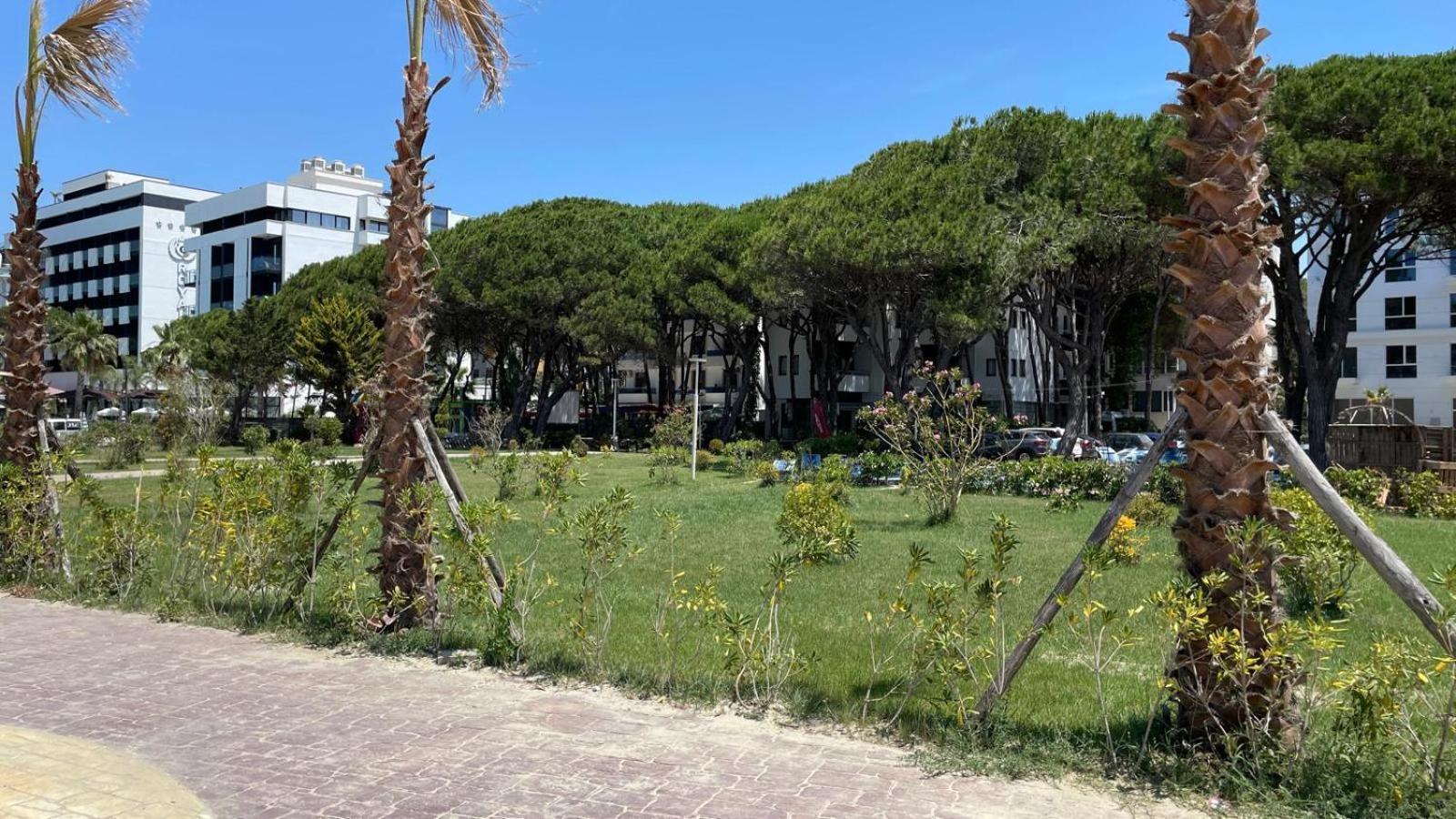 Family Beach 100 Square Metres Apartment Golem  Buitenkant foto